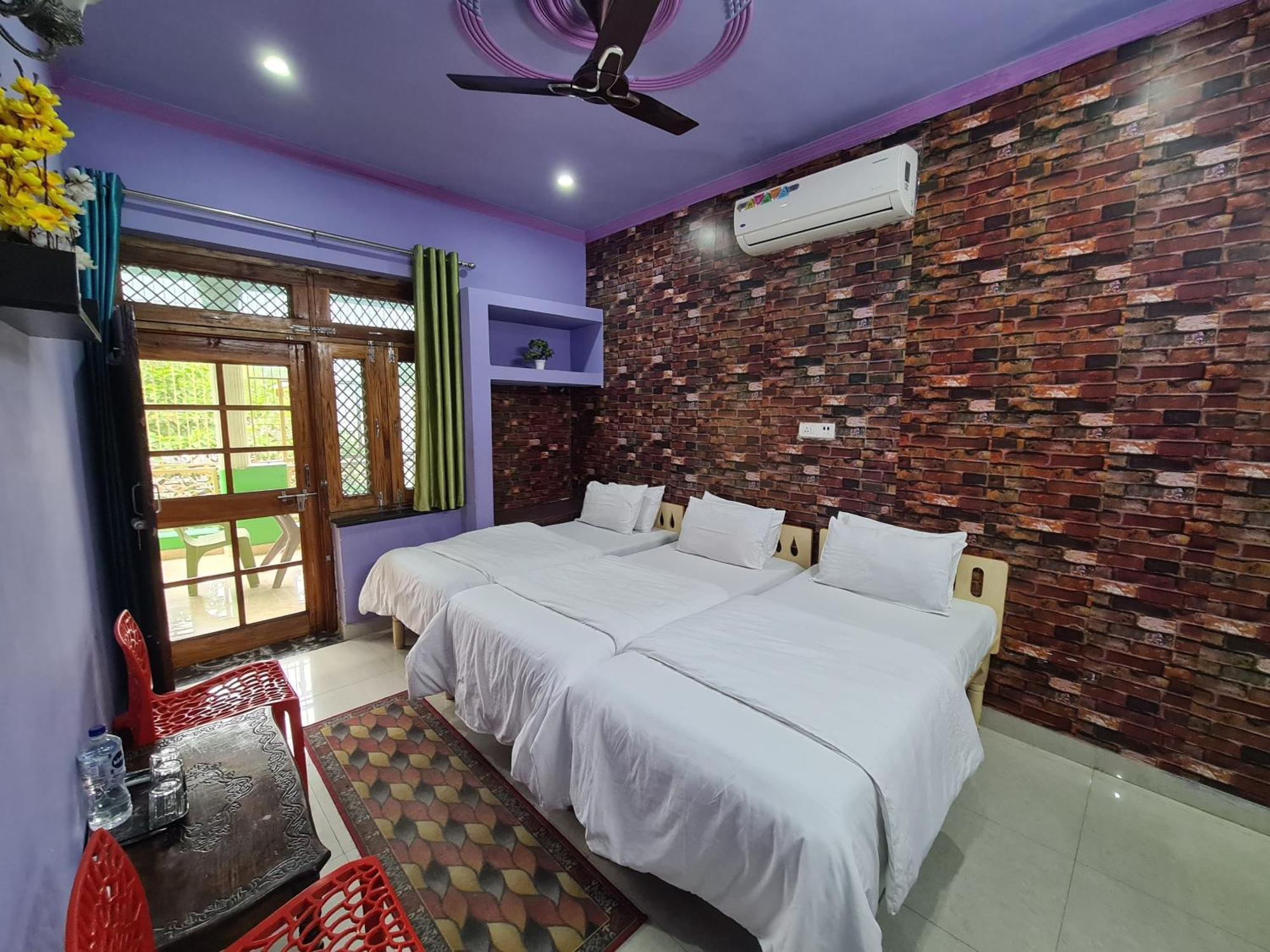 Anukampa Paying Guest House 아그라 외부 사진